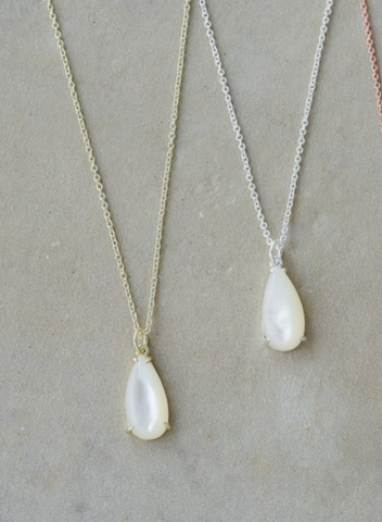 Marmee Drop Necklace - Mother Of Pearl